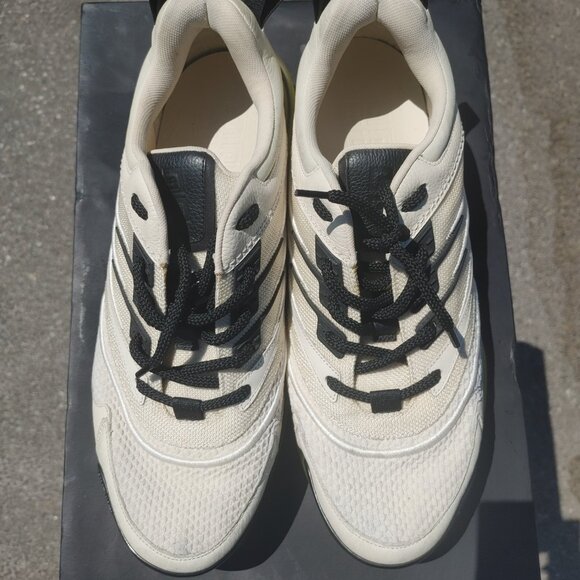 Givenchy GIV 1 Sneaker